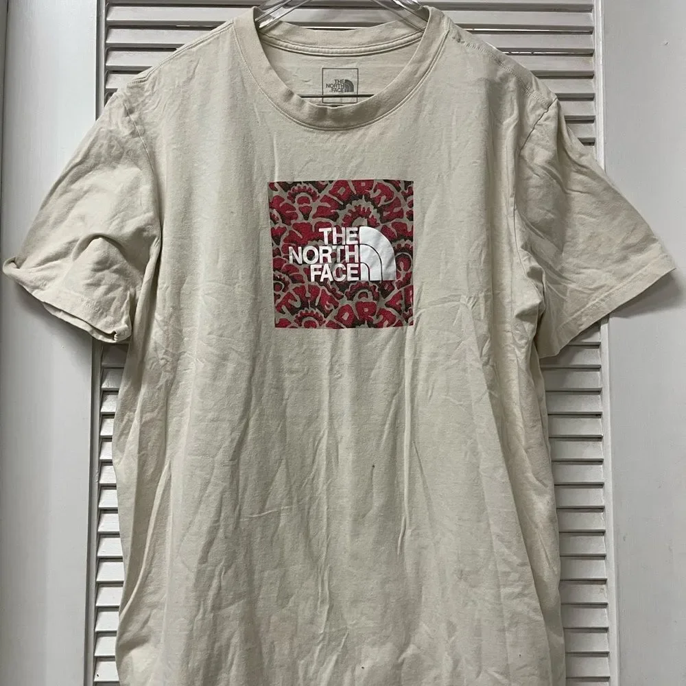 The North Face Graphic T-Shirt